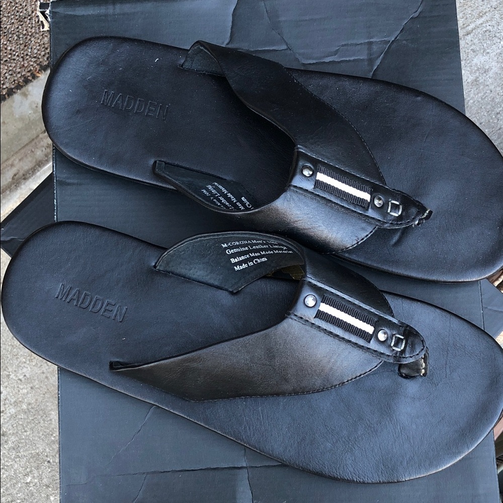 Steven By Steve Madden Black Men's Flip-Flops